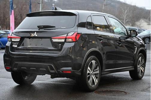 2025 Mitsubishi Outlander Sport SE