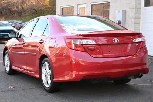 2014 Toyota Camry SE Sport