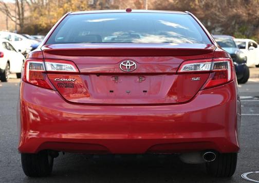 2014 Toyota Camry SE Sport