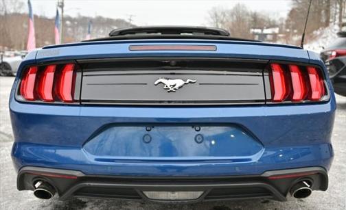 2022 Ford Mustang EcoBoost Premium