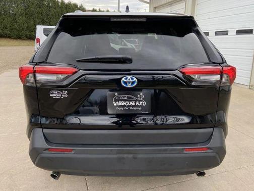 2021 Toyota RAV4 Hybrid LE