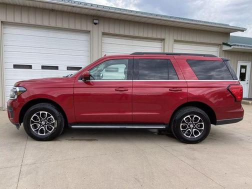 2022 Ford Expedition XLT