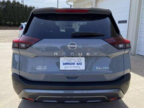 2023 Nissan Rogue SL
