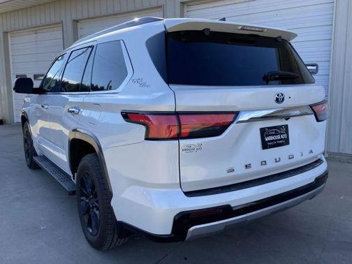 2023 Toyota Sequoia Limited