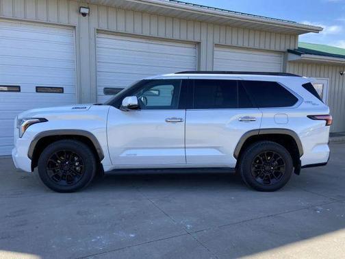 2023 Toyota Sequoia Limited