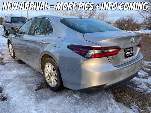 2024 Toyota Camry LE