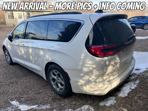 2023 Chrysler Pacifica Limited