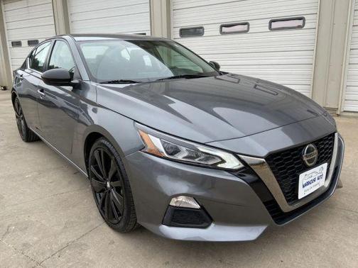 2021 Nissan Altima 2.5 SR