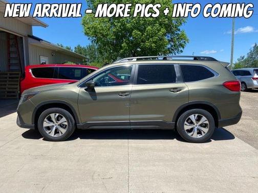 Green 2025 Subaru Ascent Premium