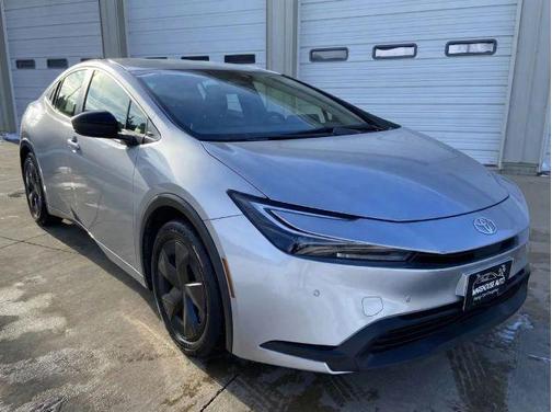 2024 Toyota Prius LE