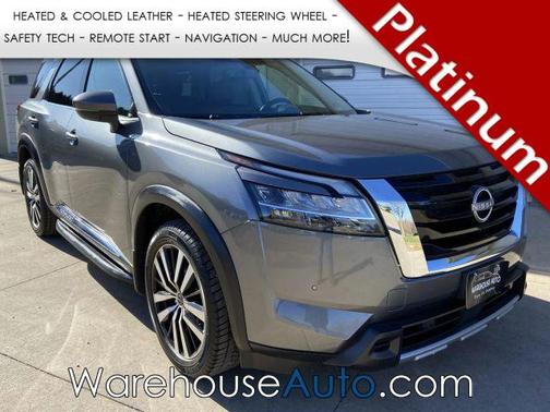 2023 Nissan Pathfinder Platinum