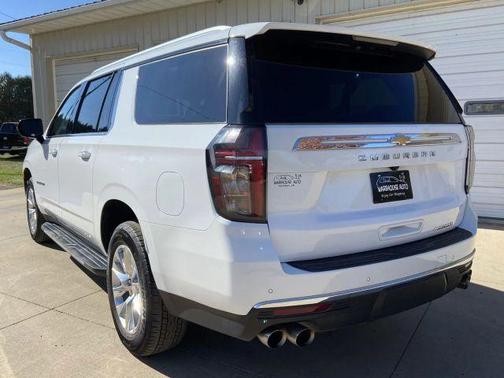 2023 Chevrolet Suburban Premier