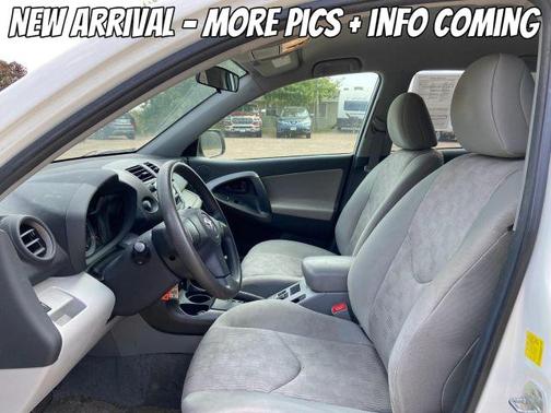 2011 Toyota RAV4 Sport