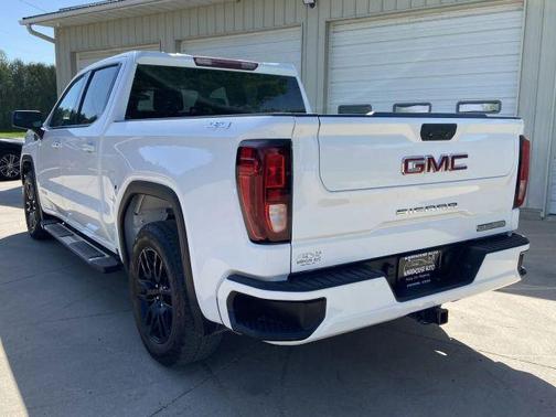 White 2022 GMC Sierra 1500 Elevation