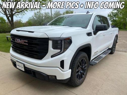 White 2022 GMC Sierra 1500 Elevation