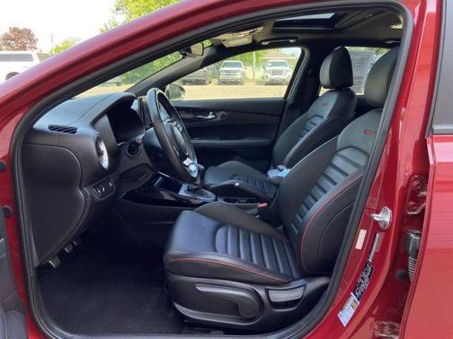 2022 Kia Forte GT