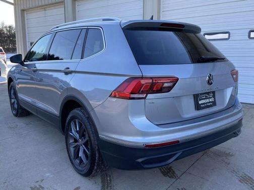 2024 Volkswagen Tiguan 2.0T SE