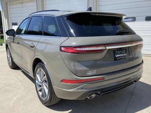 Gray 2025 Lincoln Corsair Grand Touring
