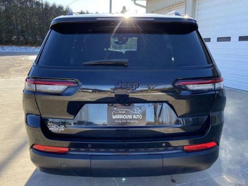 2024 Jeep Grand Cherokee L Laredo