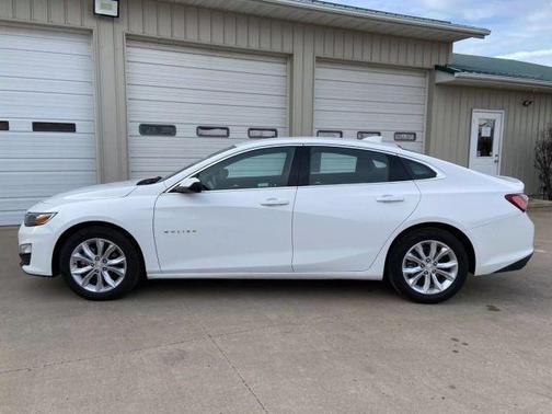 2022 Chevrolet Malibu LT