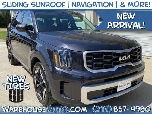 Gray 2025 Kia Telluride S