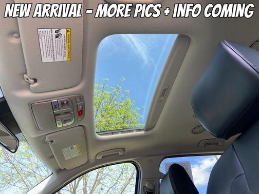 Gray 2025 Kia Telluride S
