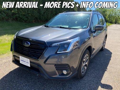 Magnetite Gray Metallic 2022 Subaru Forester Premium