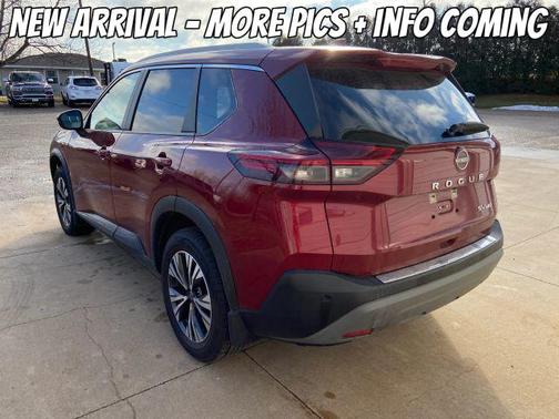 2022 Nissan Rogue SV