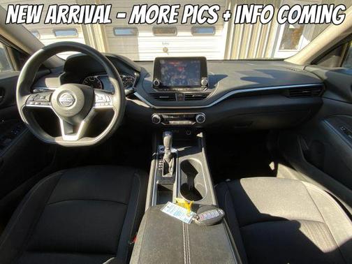 2022 Nissan Altima 2.5 SV