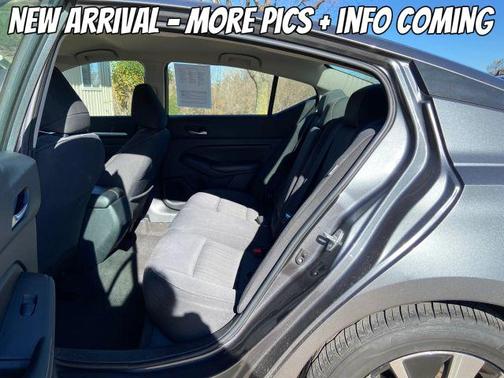 2022 Nissan Altima 2.5 SV