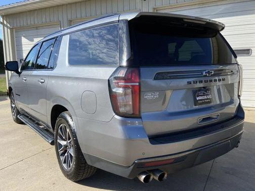 2022 Chevrolet Suburban Z71