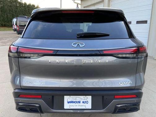 2025 INFINITI QX60 Pure
