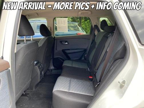 White 2023 Nissan Rogue SV