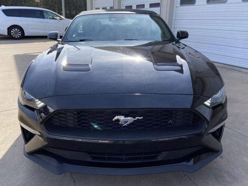 2022 Ford Mustang EcoBoost Premium