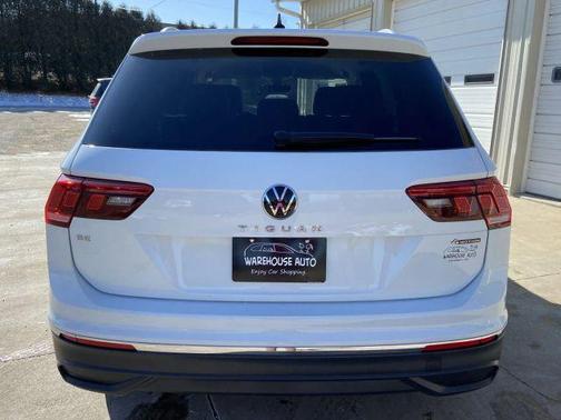 2024 Volkswagen Tiguan 2.0T SE