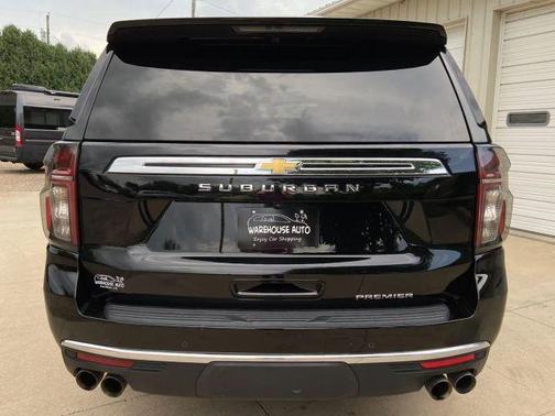 2023 Chevrolet Suburban Premier
