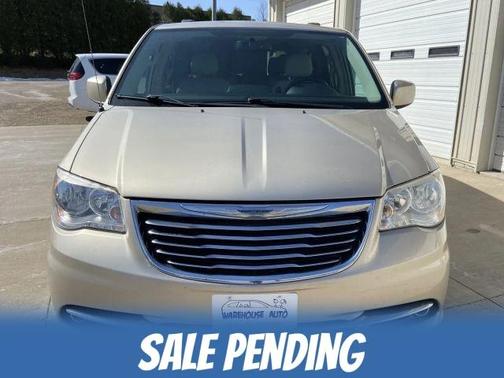 Tan 2016 Chrysler Town & Country Touring