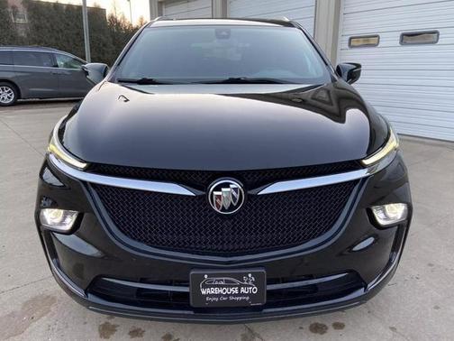 2022 Buick Enclave Essence
