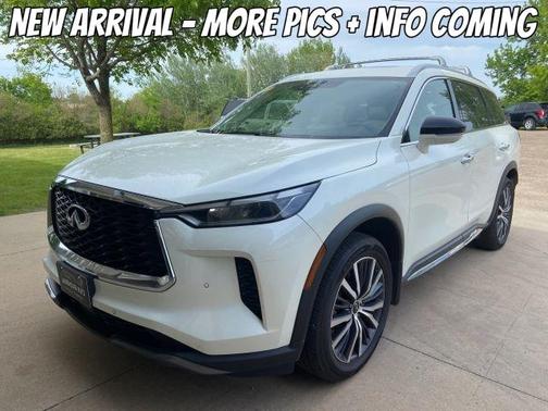 Majestic White 2023 INFINITI QX60 SENSORY