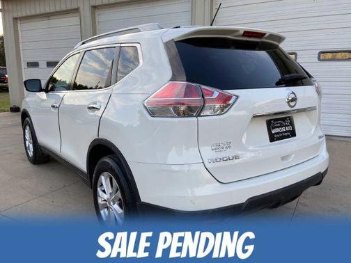 2016 Nissan Rogue SV