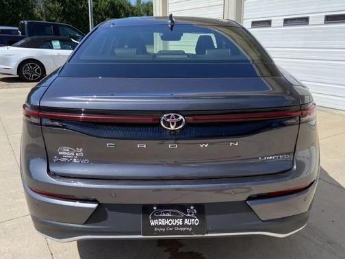 2024 Toyota Crown Limited
