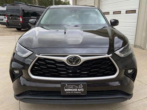 2021 Toyota Highlander LE