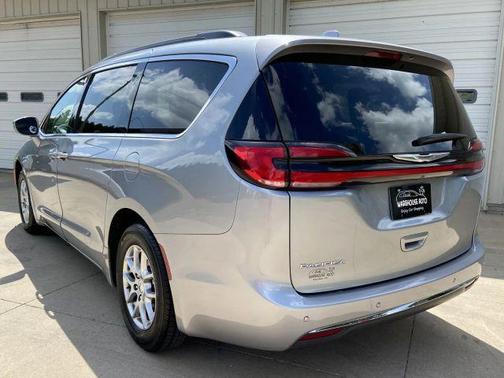 2021 Chrysler Pacifica Touring