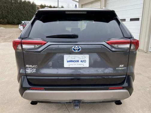 2023 Toyota RAV4 Hybrid SE