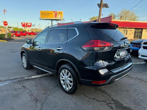 Magnetic Black 2017 Nissan Rogue S