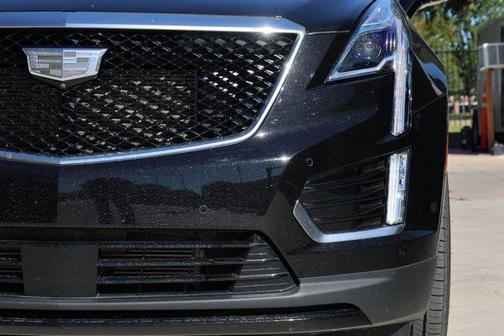 2024 Cadillac XT5 Sport