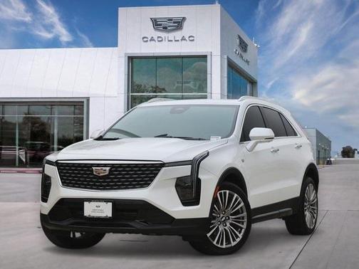 2025 Cadillac XT4 Premium Luxury