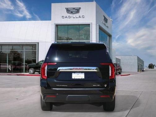 2024 GMC Yukon XL SLE