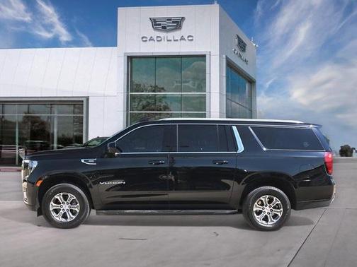 2024 GMC Yukon XL SLE