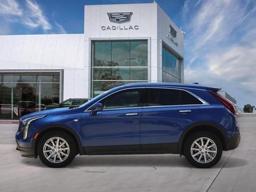 2023 Cadillac XT4 Luxury